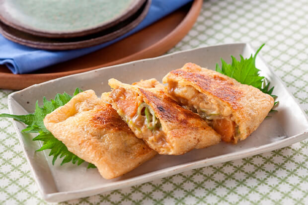 カレーとねぎの油揚げはさみ焼き