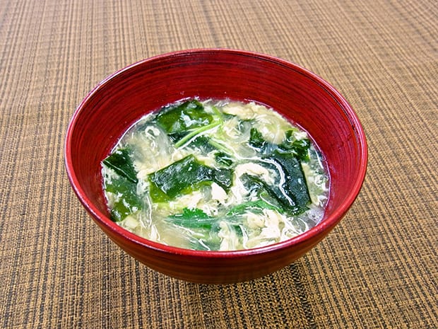 ふわふわ卵とマロニーのスープ