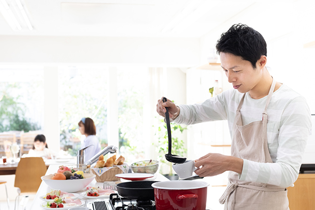 「男の料理」と「パパ料理」とは何が違う？