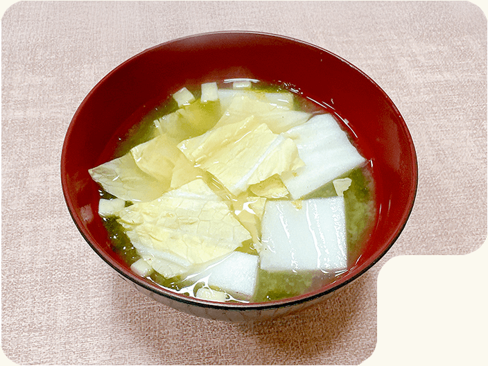 生でパリッと白菜味噌汁